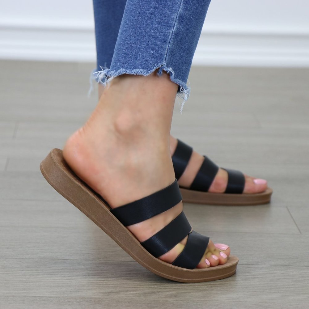 Faux Leather Sandals Flexible Soles for Comfort - Picture 5 of 7